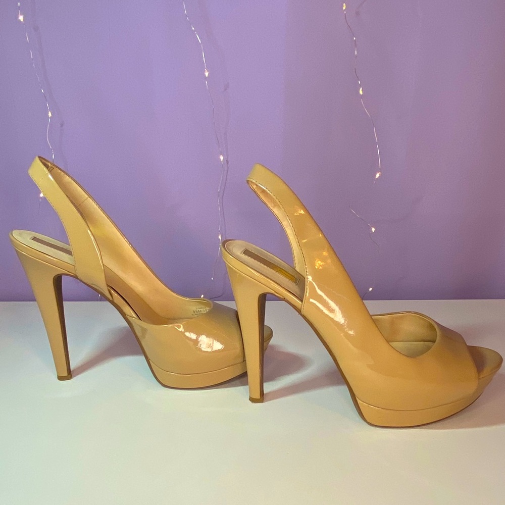 Jessica Simpson slingback heels.
